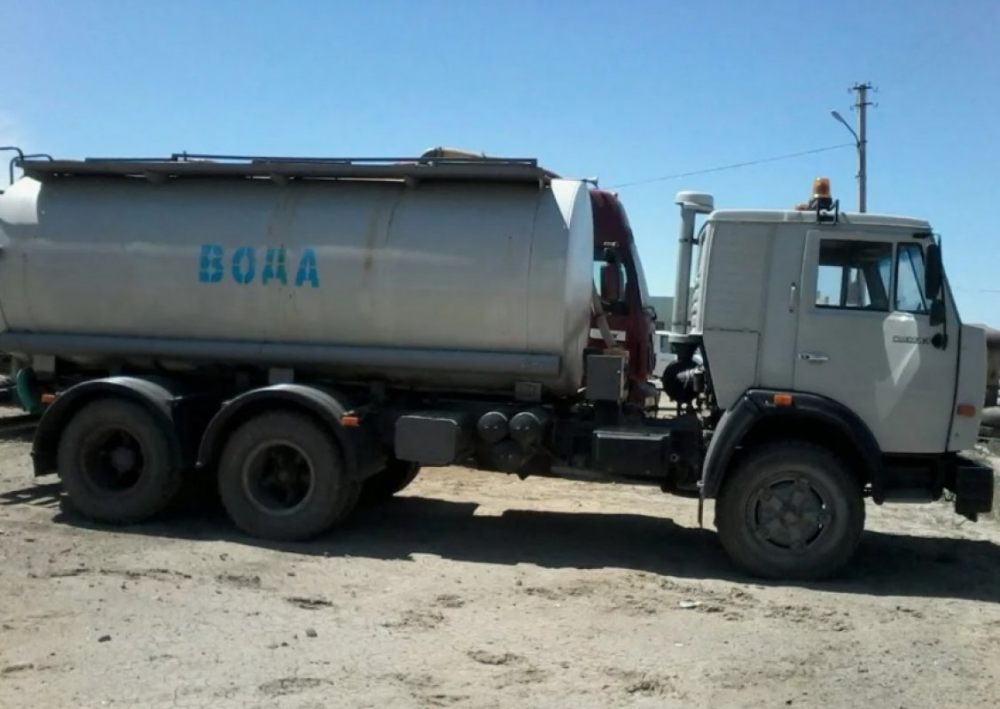 Доставка питьевой воды цистерной 10 м3 стоимость услуг и где заказать - 