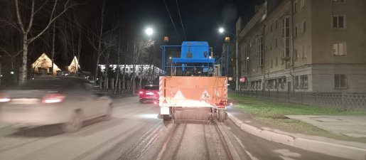 Уборка улиц и дорог спецтехникой и дорожными уборочными машинами стоимость услуг и где заказать - Барнаул