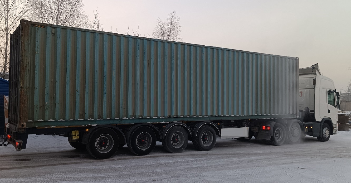 Контейнеровоз для перевозки контейнеров 20 и 40 футов в Барнауле