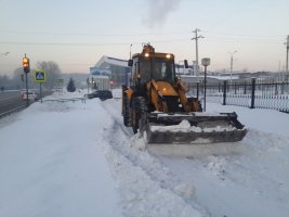 Уборка, чистка снега спецтехникой стоимость услуг и где заказать - Рубцовск